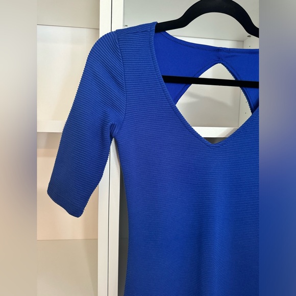 Dynamite Ribbed Electric Blue Midi Dress - Picture 4 of 9